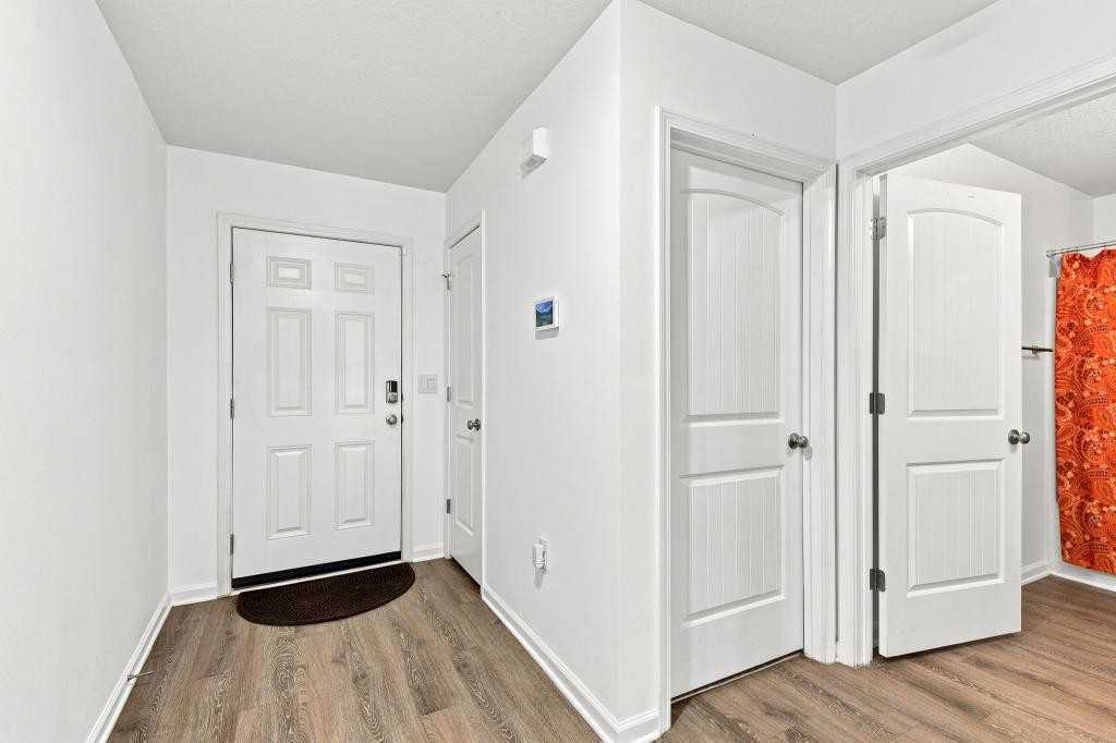 3284 Chappelwood Dr - Photo 5 of 41