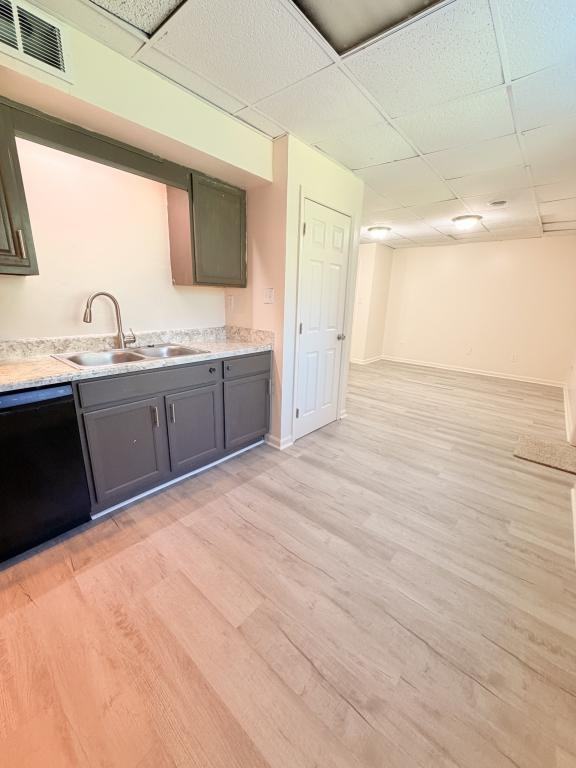 104 Brown Ct - Photo 6 of 20