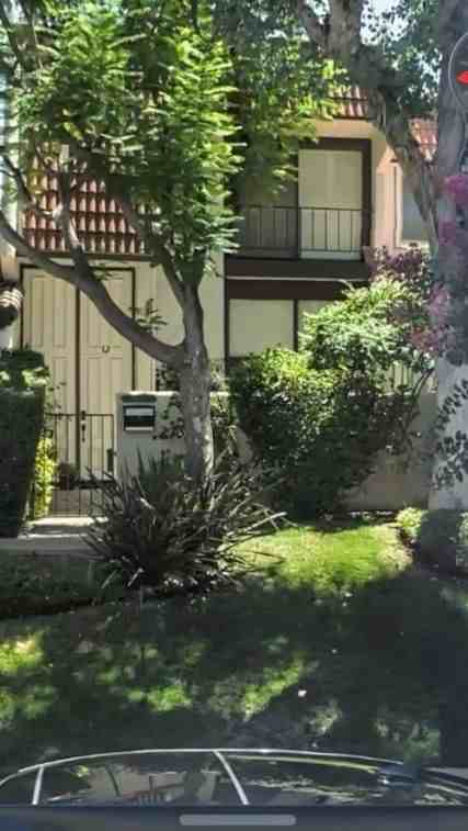 22257 1/4 Erwin St