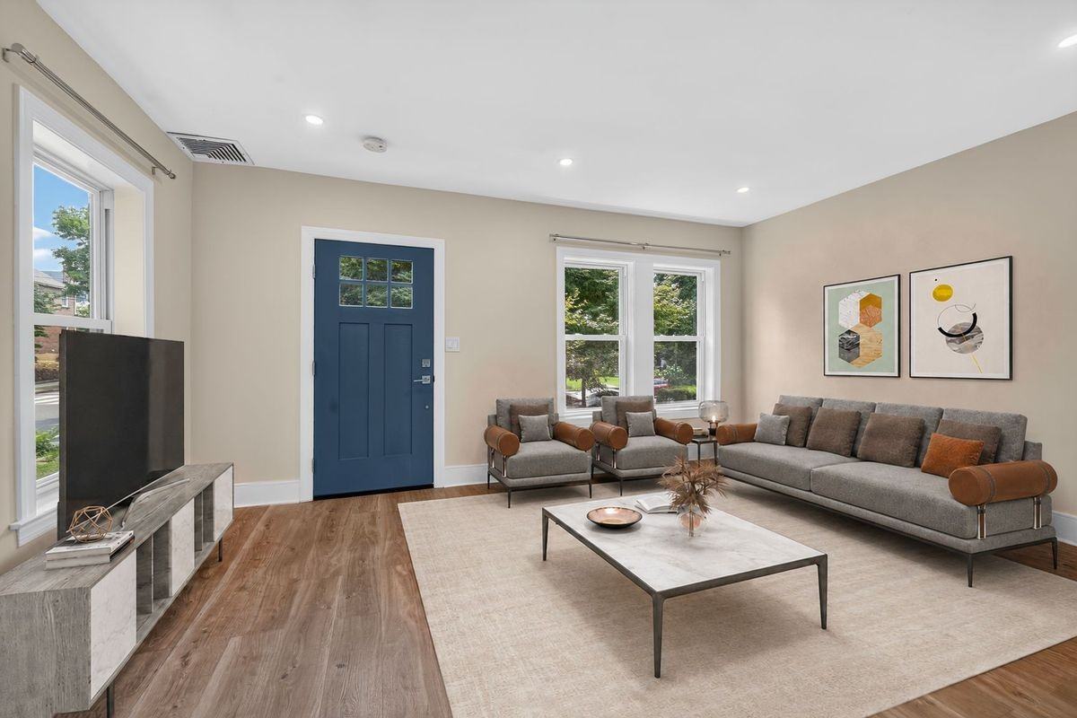 3601 S St Nw - Photo 4 of 19