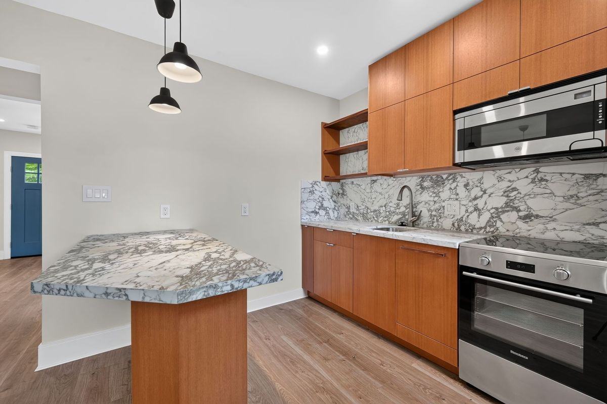 3601 S St Nw - Photo 7 of 19