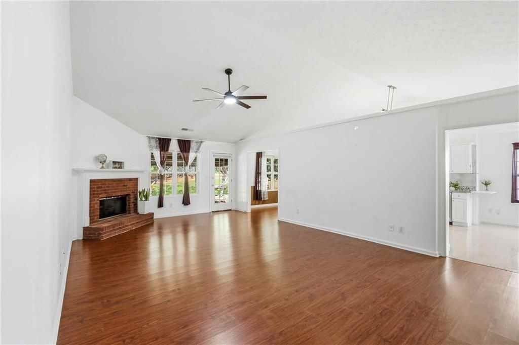 575 Chandon Way - Photo 3 of 28