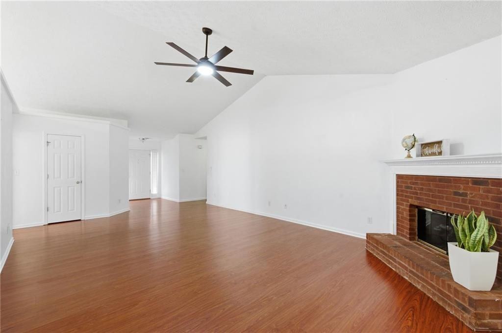 575 Chandon Way - Photo 4 of 28