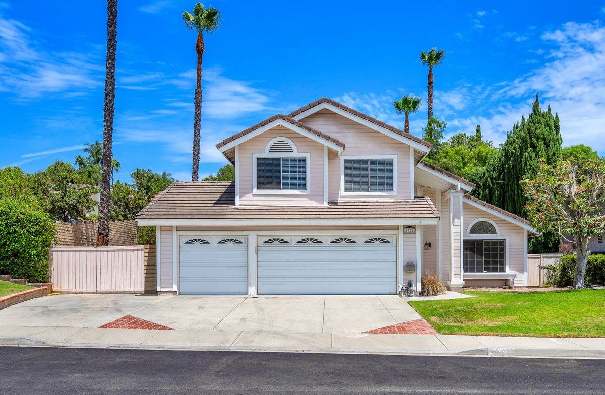 2594 Ridgebrook Pl