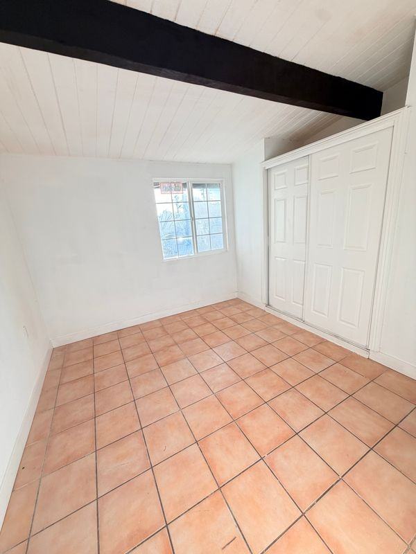 5314 N Banewell Ave - Photo 5 of 9