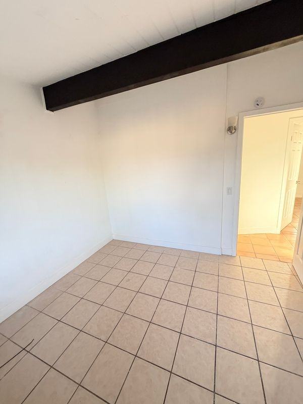 5314 N Banewell Ave - Photo 6 of 9