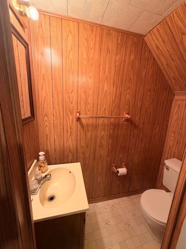 2717 Creston Rd - Photo 3 of 23