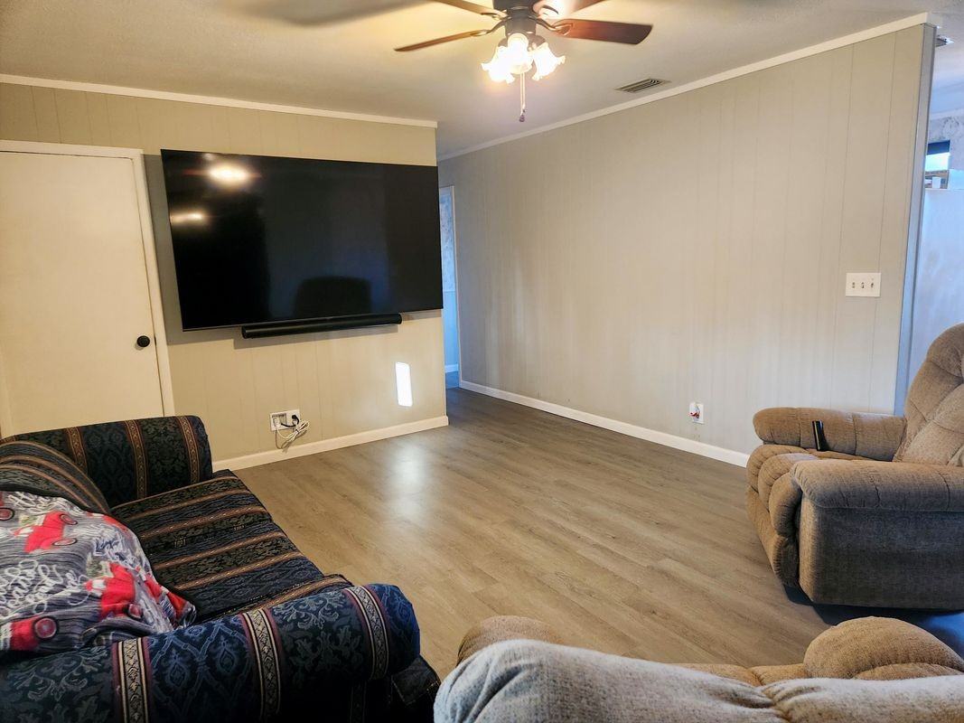 2355 Se State Road 100 - Photo 5 of 28