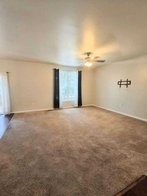 2913 Lakeview Pkwy - Photo 7 of 26