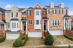 featured image of 319 Creekbank Way Se