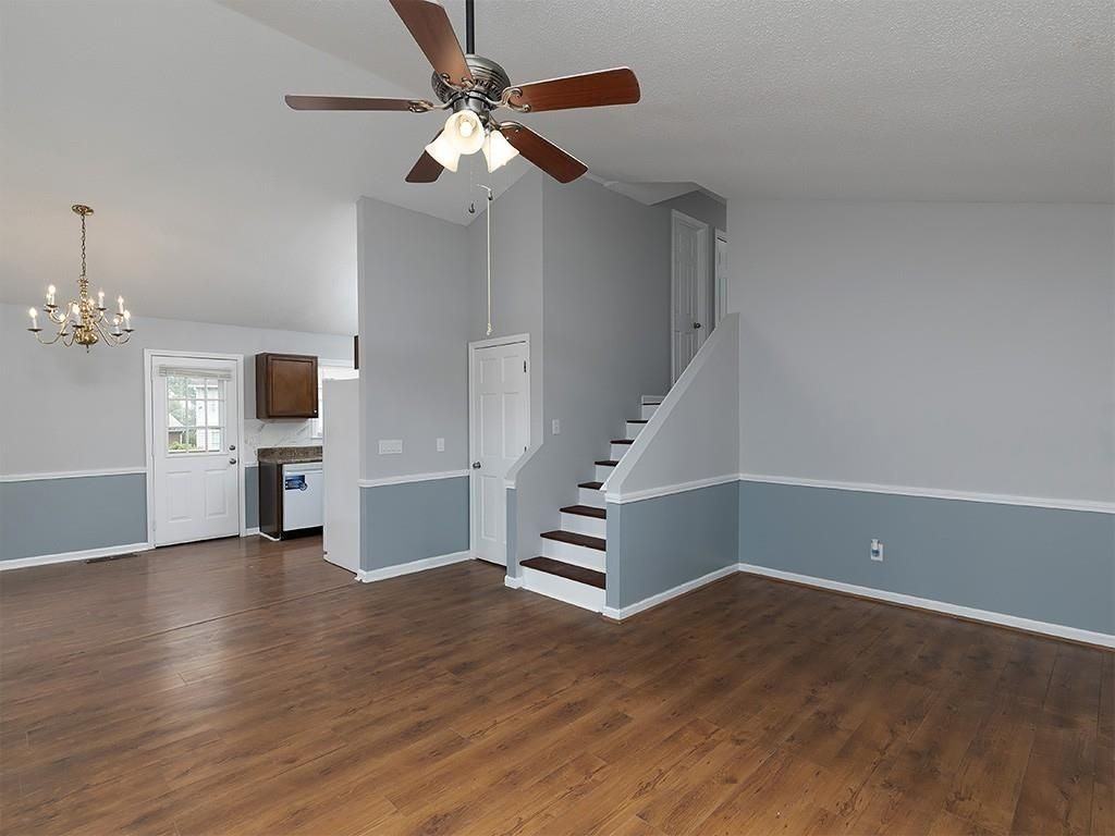 16 Huntcliff Dr - Photo 6 of 33