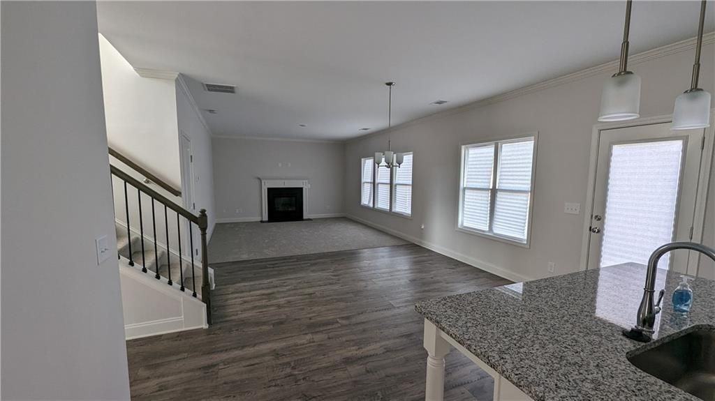 331 Brookstone Trl - Photo 4 of 28