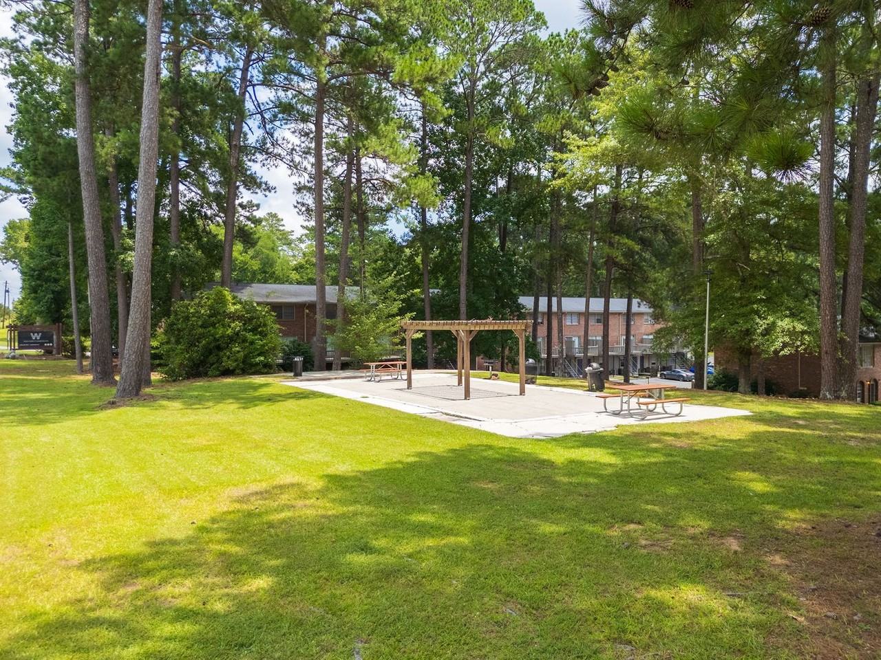 Hancock Ridge Apartments - Photo 4 of 11