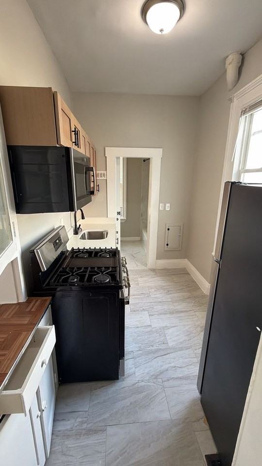 6 Elm St - Photo 5 of 11