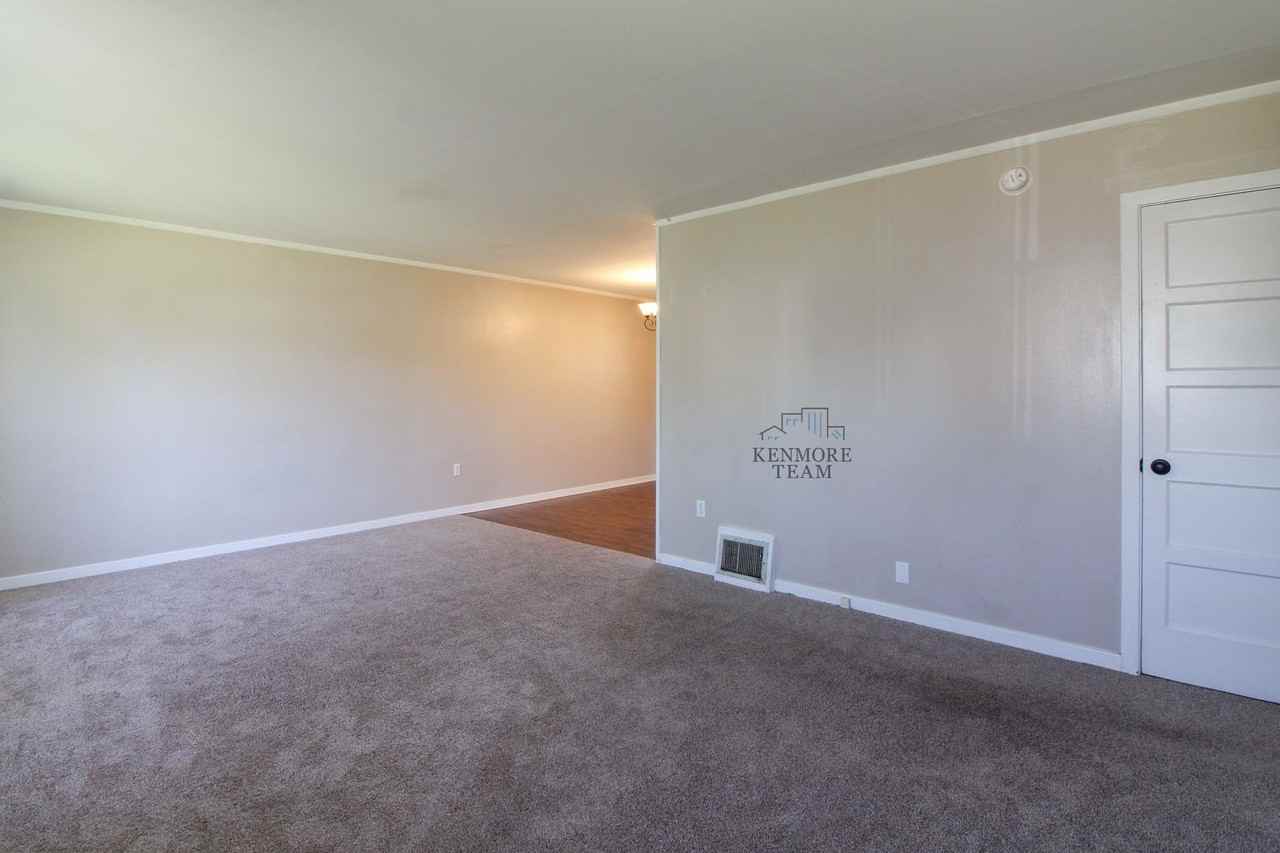 719 Taylor St - Photo 2 of 15