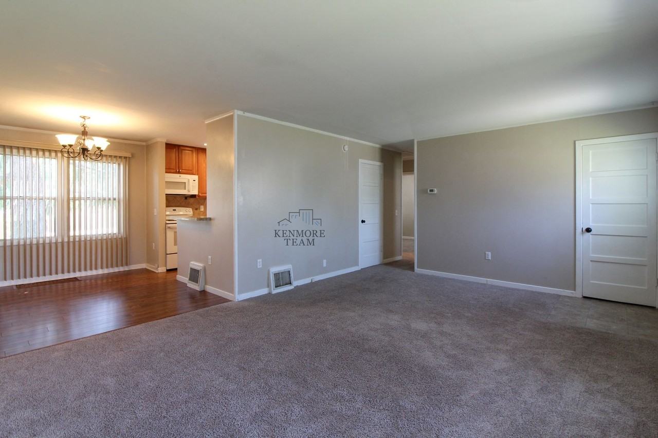 719 Taylor St - Photo 3 of 15