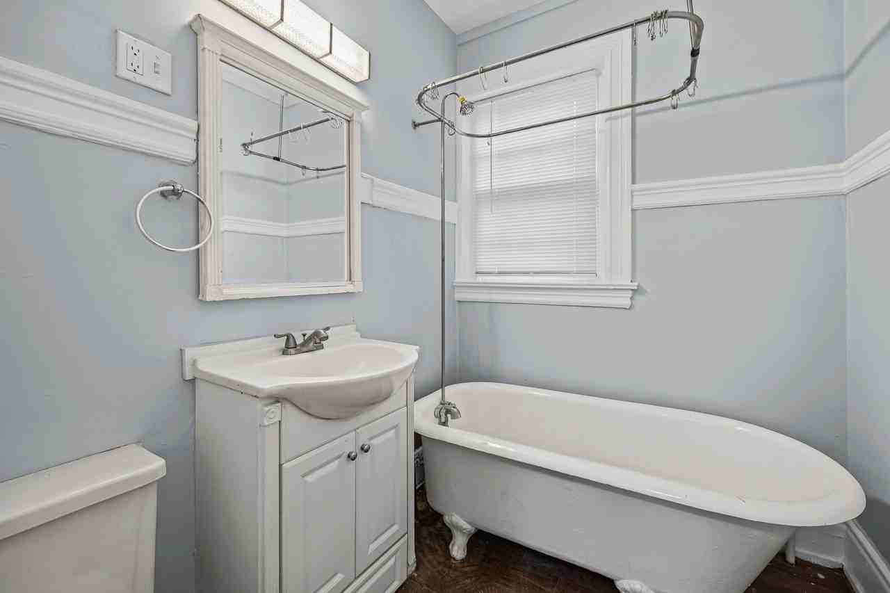 30 Edgerton St/ Vasser Building - Photo 7 of 19
