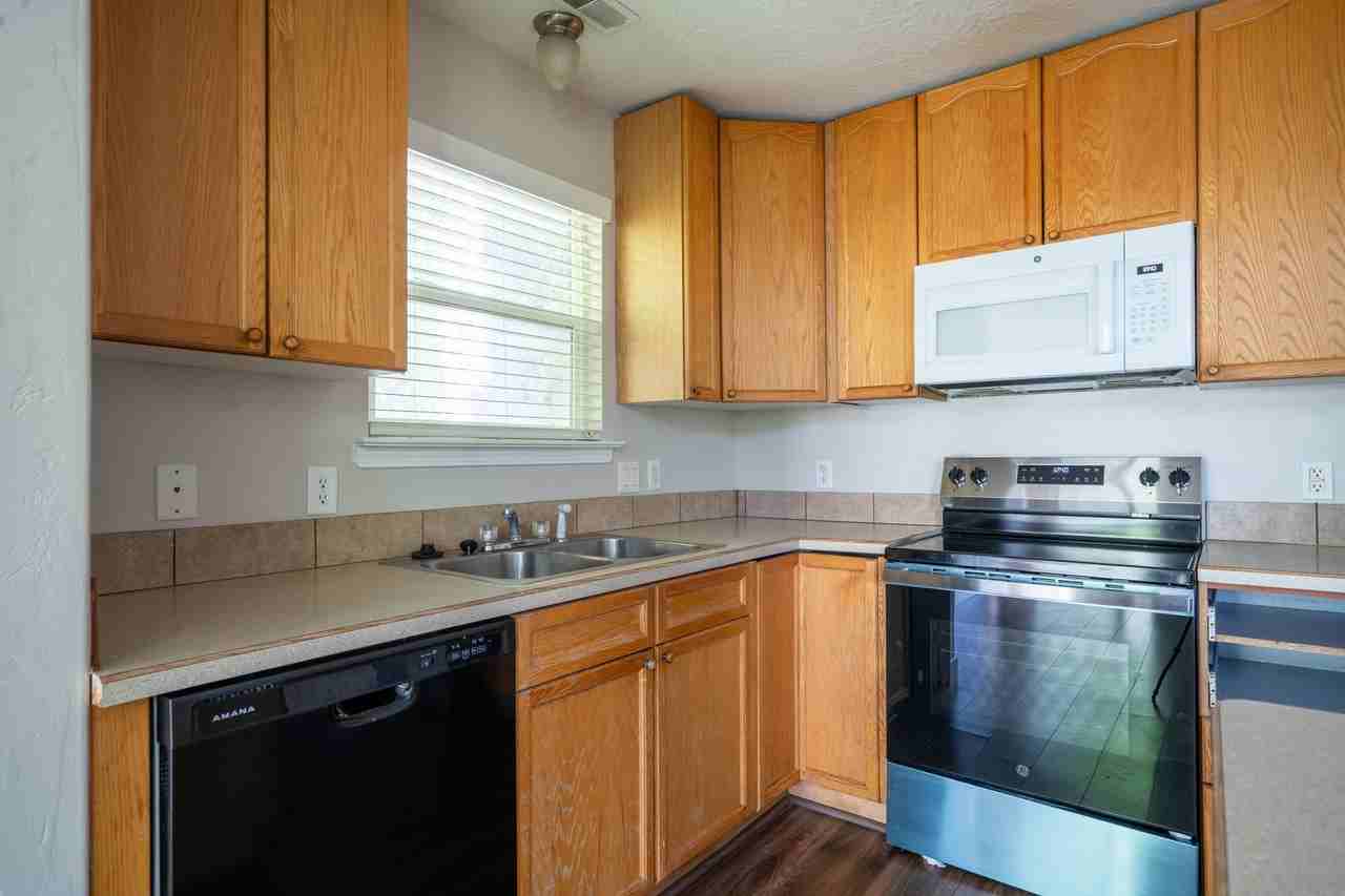 117-131 4th St S - Photo 7 of 16