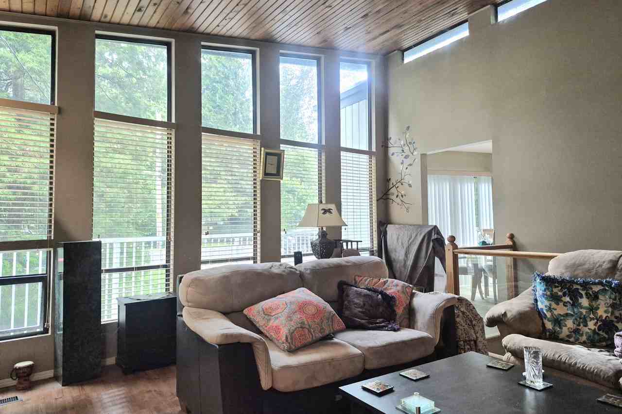 1602 Greenmount Avenue - Photo 3 of 22