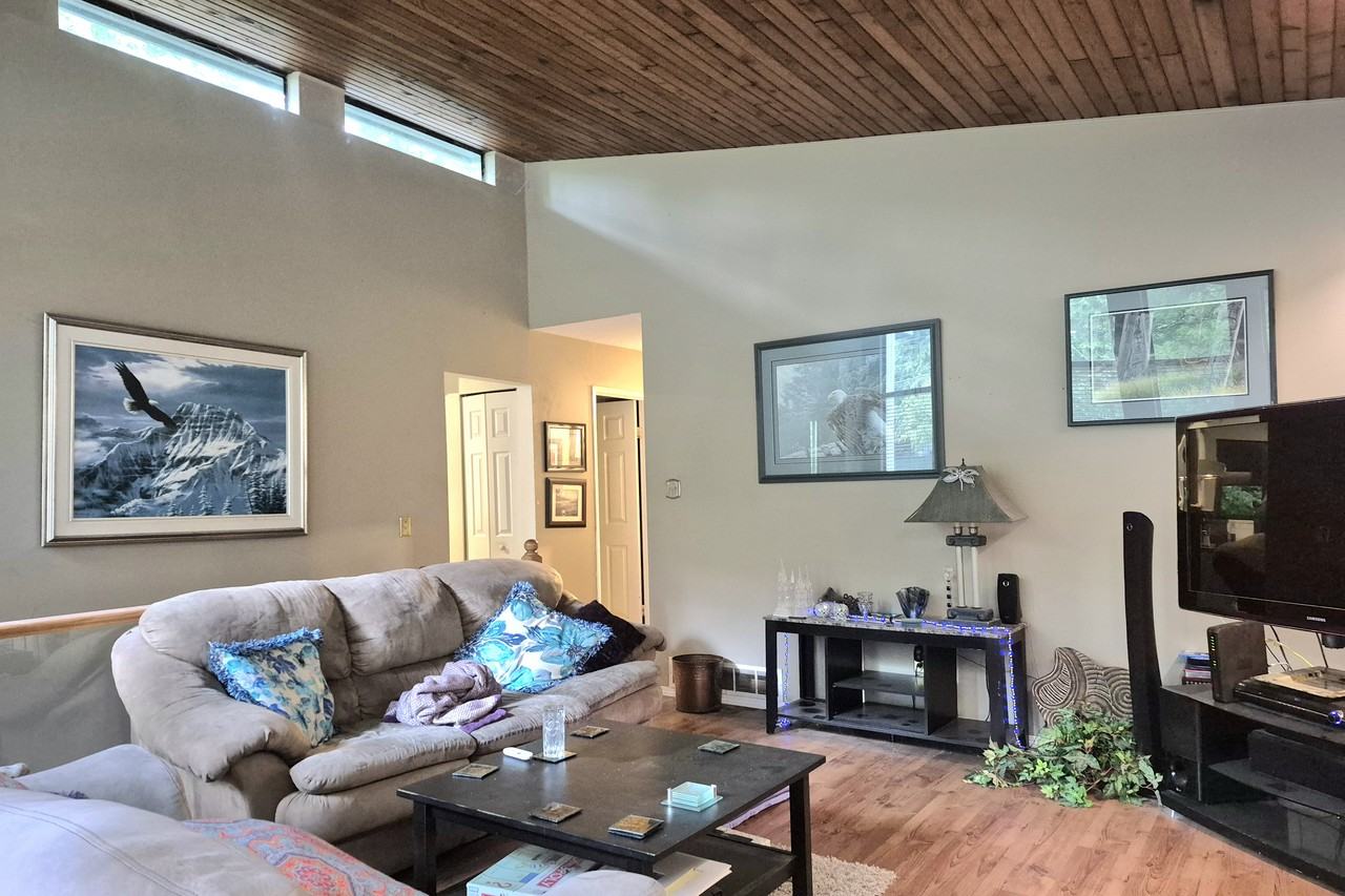 1602 Greenmount Avenue - Photo 4 of 22