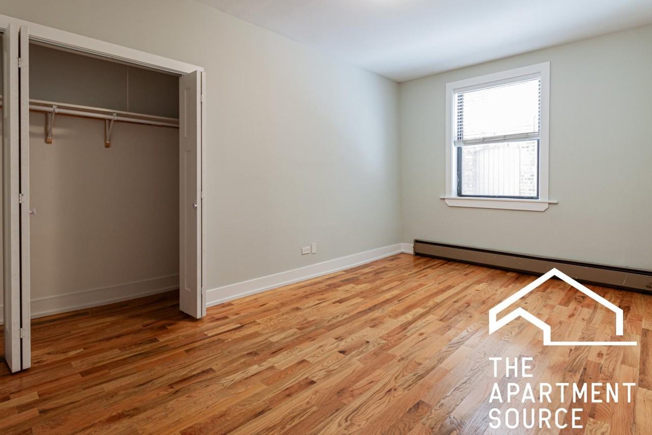 635 W Barry Ave #101 - Photo 5 of 14