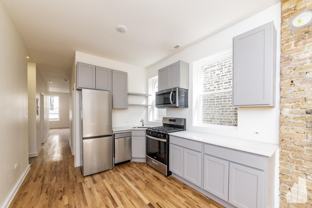 1638 W 18th Pl #2R - Photo 1 of 1