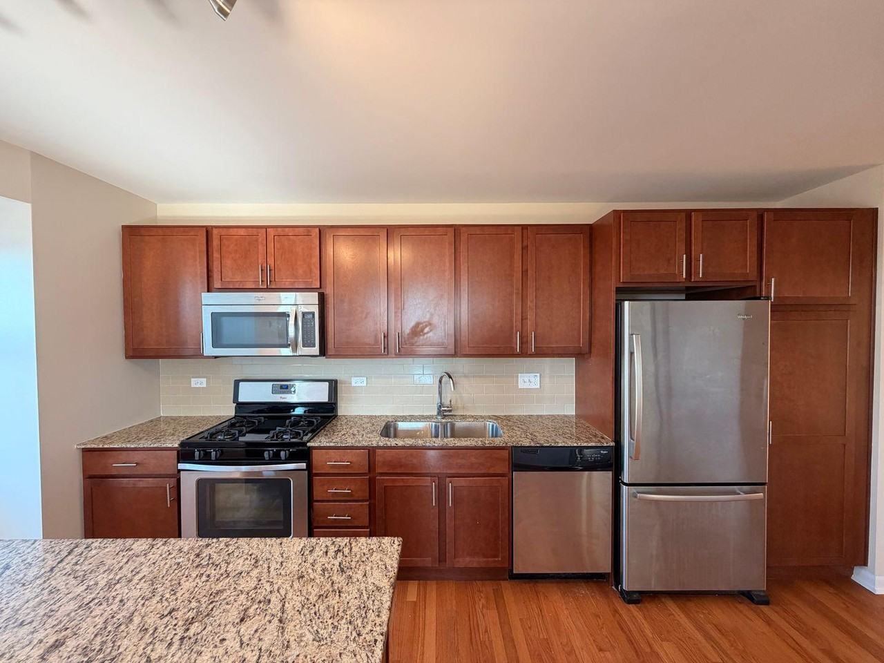 1337 W Fargo Ave #1006 - Photo 4 of 19
