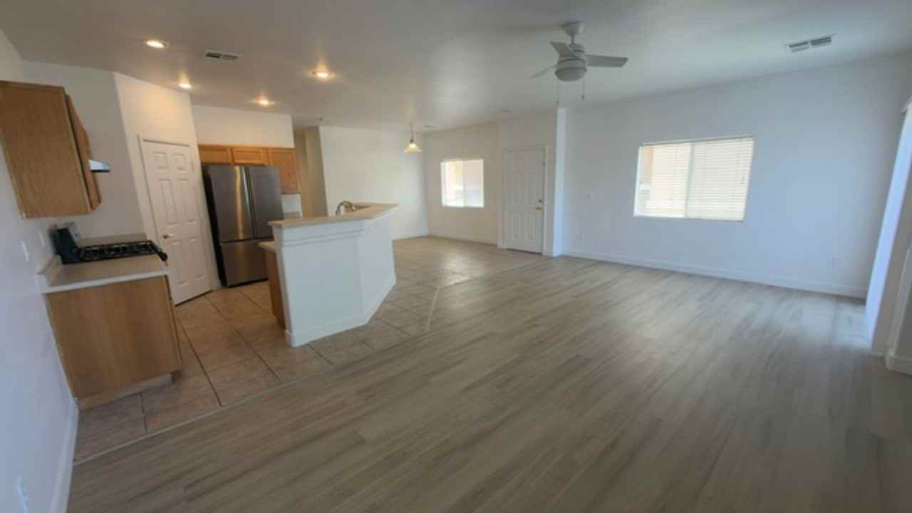 1286 Capital Gains Dr #3 - Photo 7 of 44