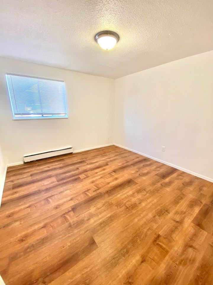 2905 Glendale Drive - Photo 7 of 23