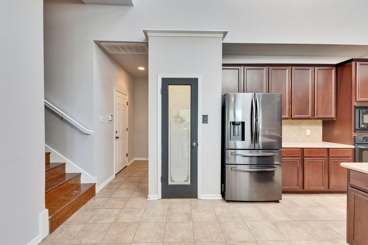 11308 Terrace Meadow Way - Photo 7 of 50