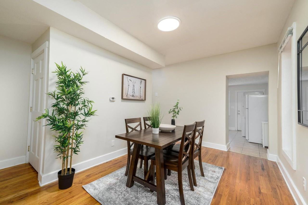 1363 Indianola Ave - Photo 5 of 29