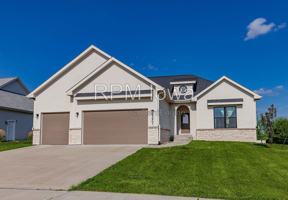 featured image of 5901 Ne Sherman Dr