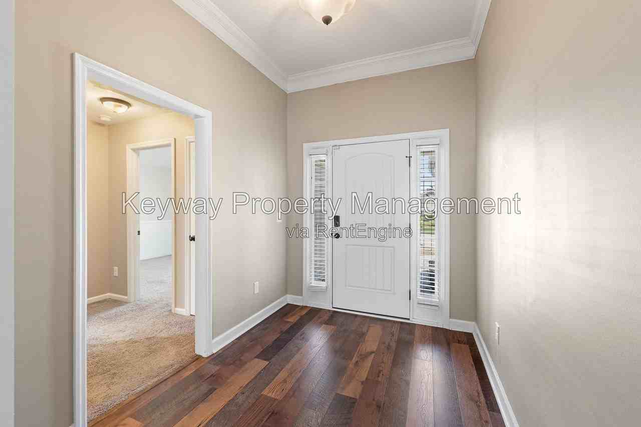 9045 Brevard Rd - Photo 5 of 25