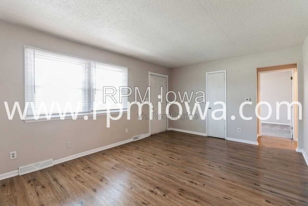 215 Nw Arlan Dr #215 - Photo 2 of 11
