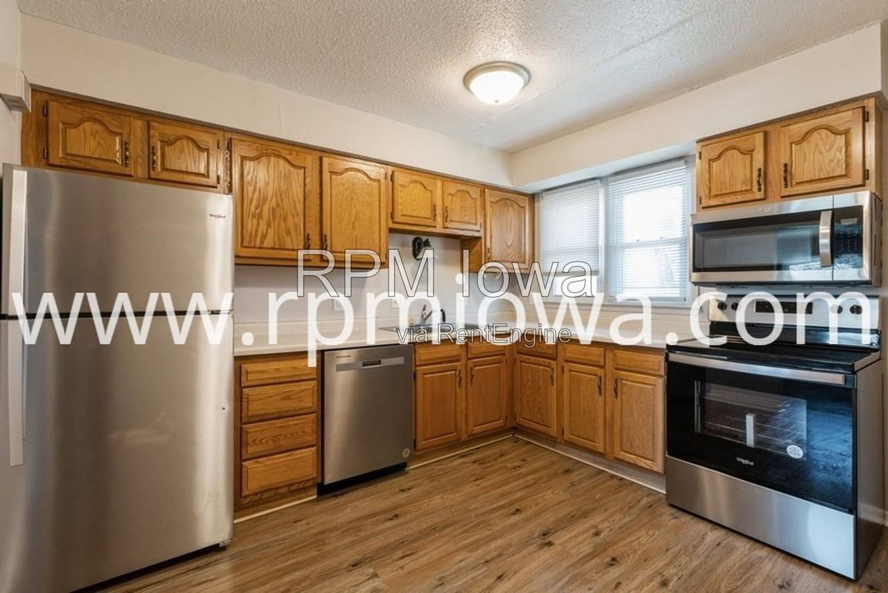 215 Nw Arlan Dr #215 - Photo 4 of 11