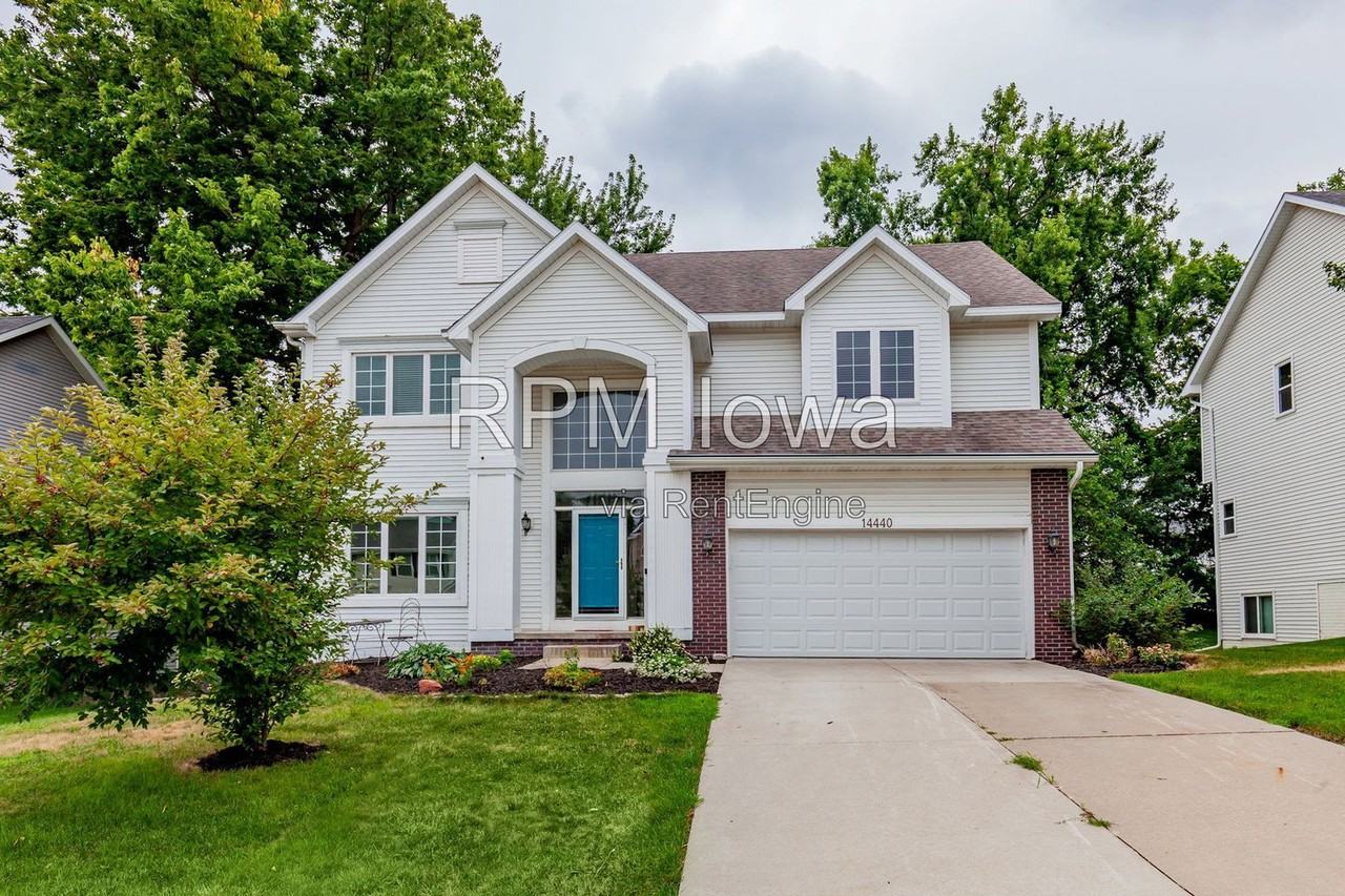 14440 Briarwood Ln