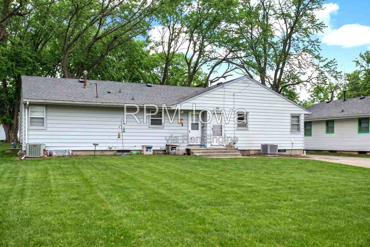 1314 Wilson Ave - Photo 4 of 7