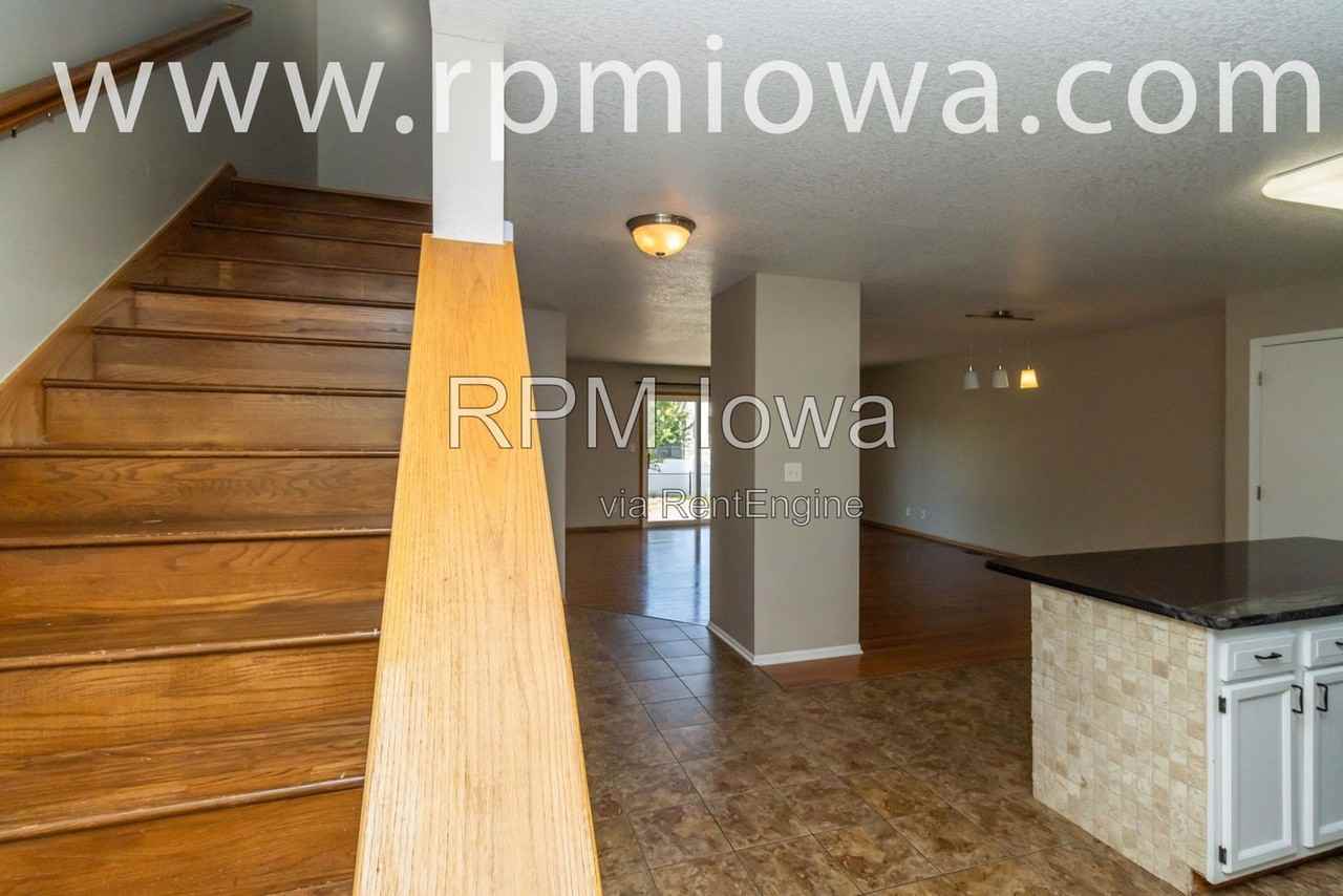 770 Se Harper Dr - Photo 2 of 16