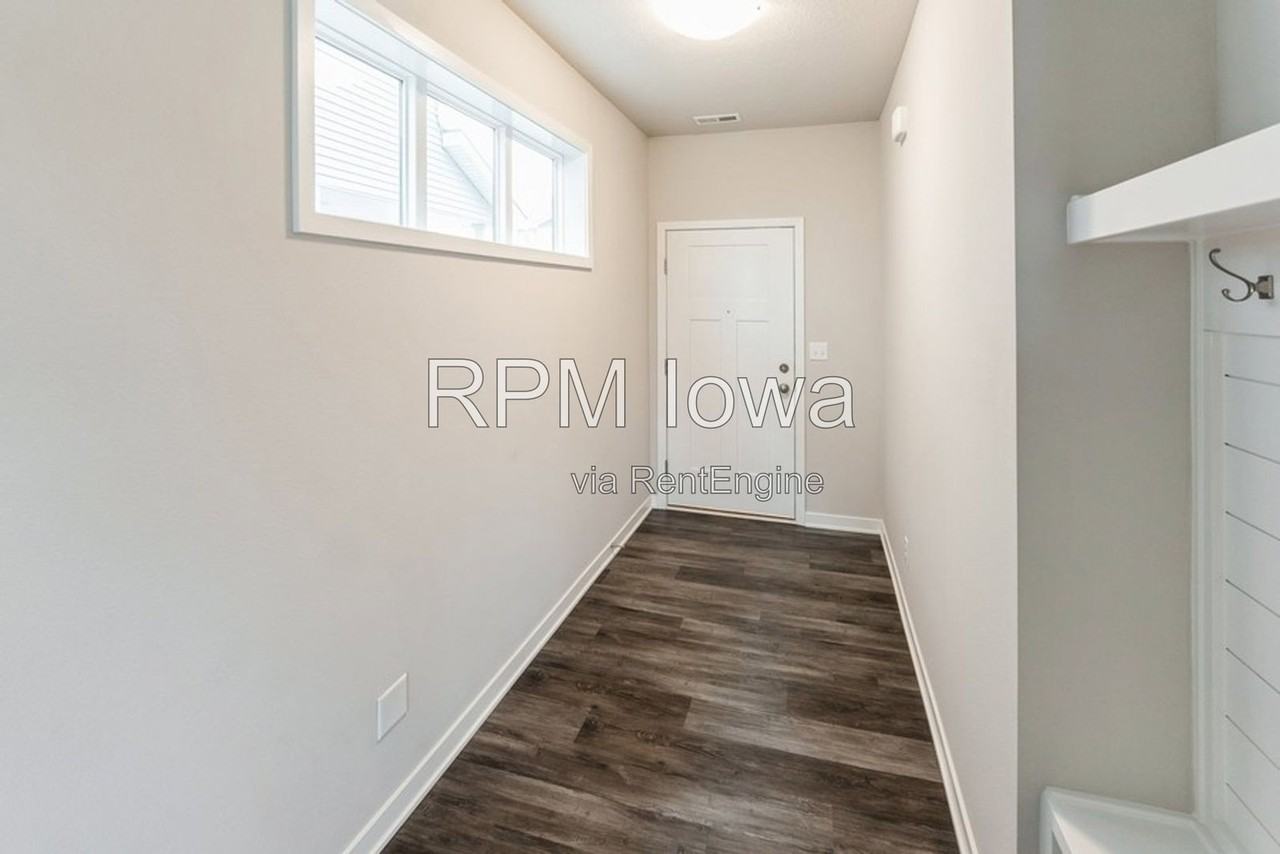 3101 Ne 2nd Ln - Photo 2 of 15