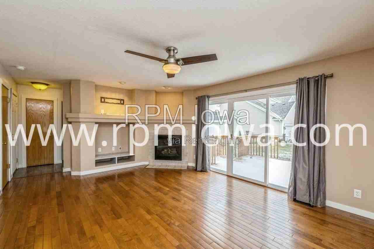 9315 Kingman Dr - Photo 4 of 16