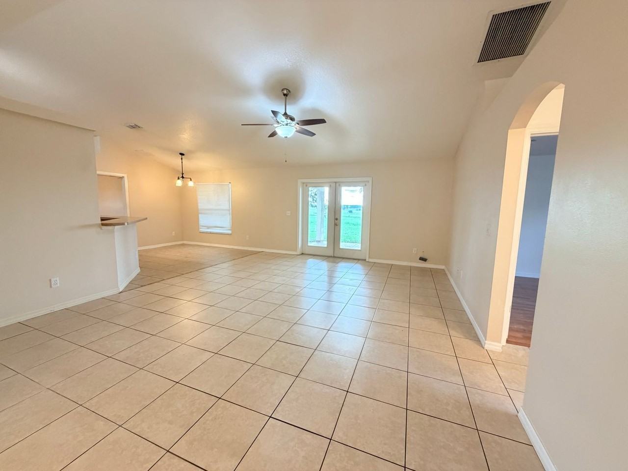 10438 Vista Pines Loop - Photo 6 of 31