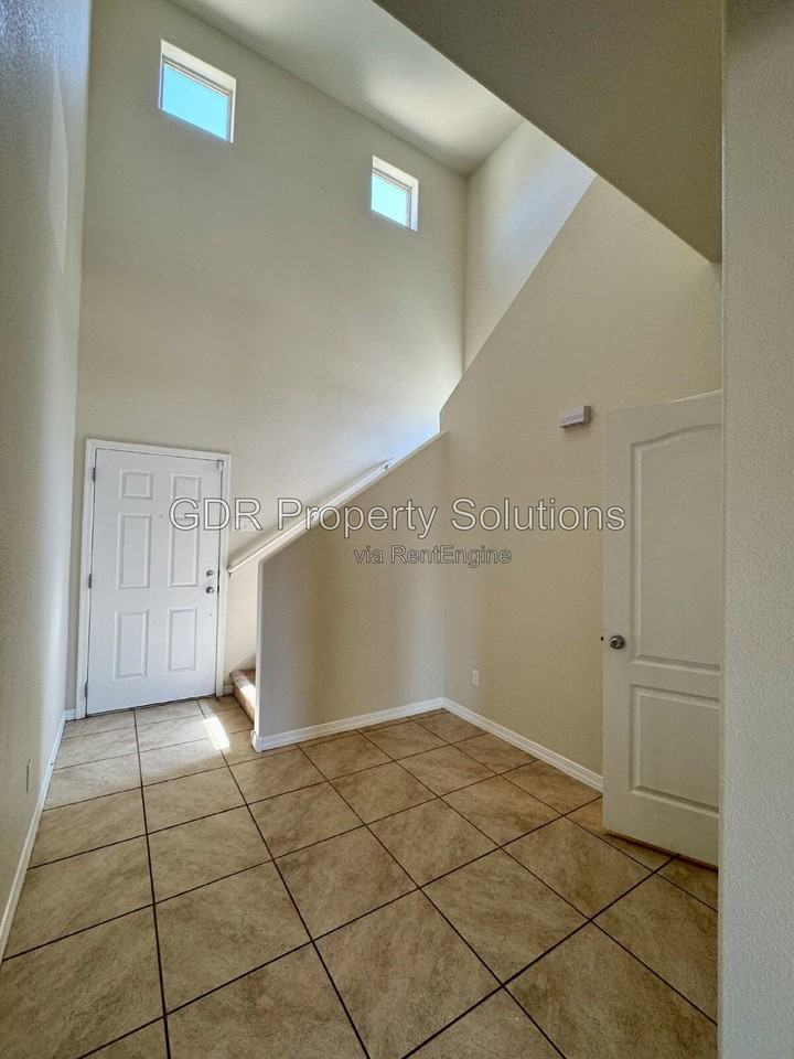 305 Manuel Sanchez Pl Sw - Photo 3 of 35
