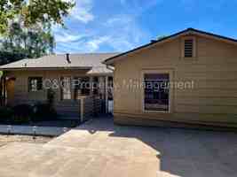 featured image of 8210 El Camino Estrada