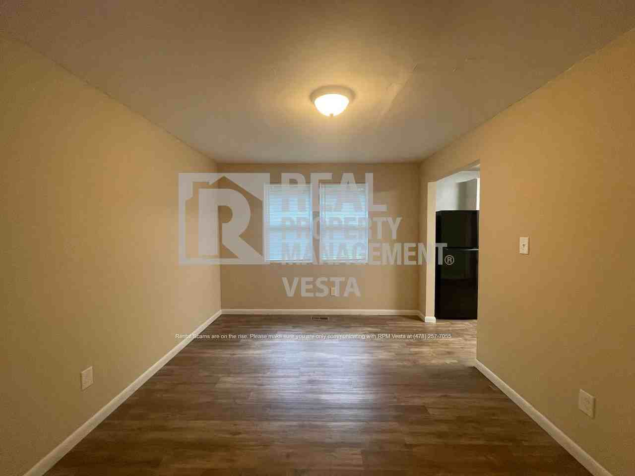 3137 Masseyville Rd - Photo 7 of 17