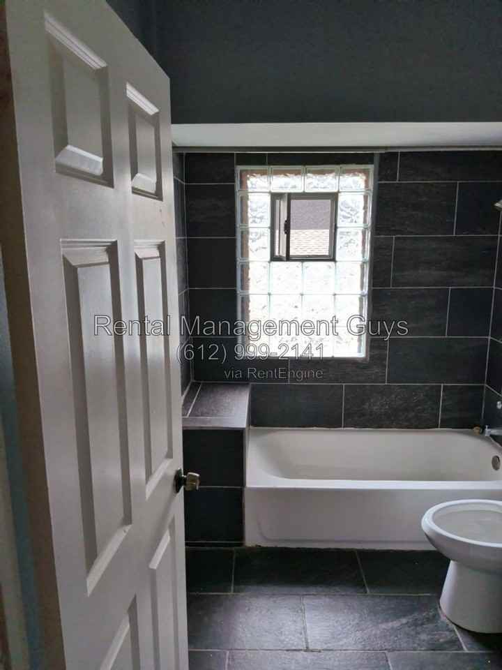 2411 Golden Valley Rd #2 - Photo 5 of 12