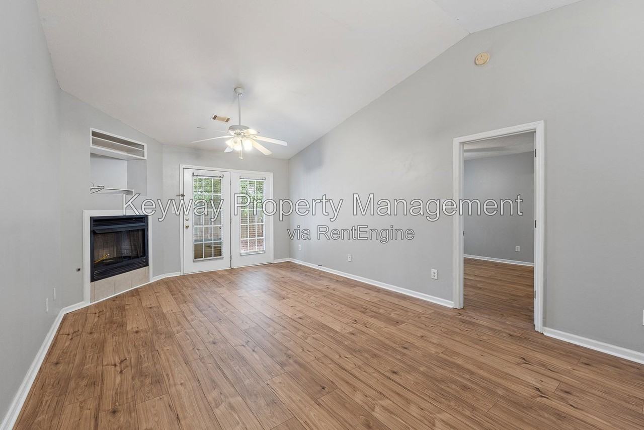 107 Stonington Ln Sw - Photo 6 of 19