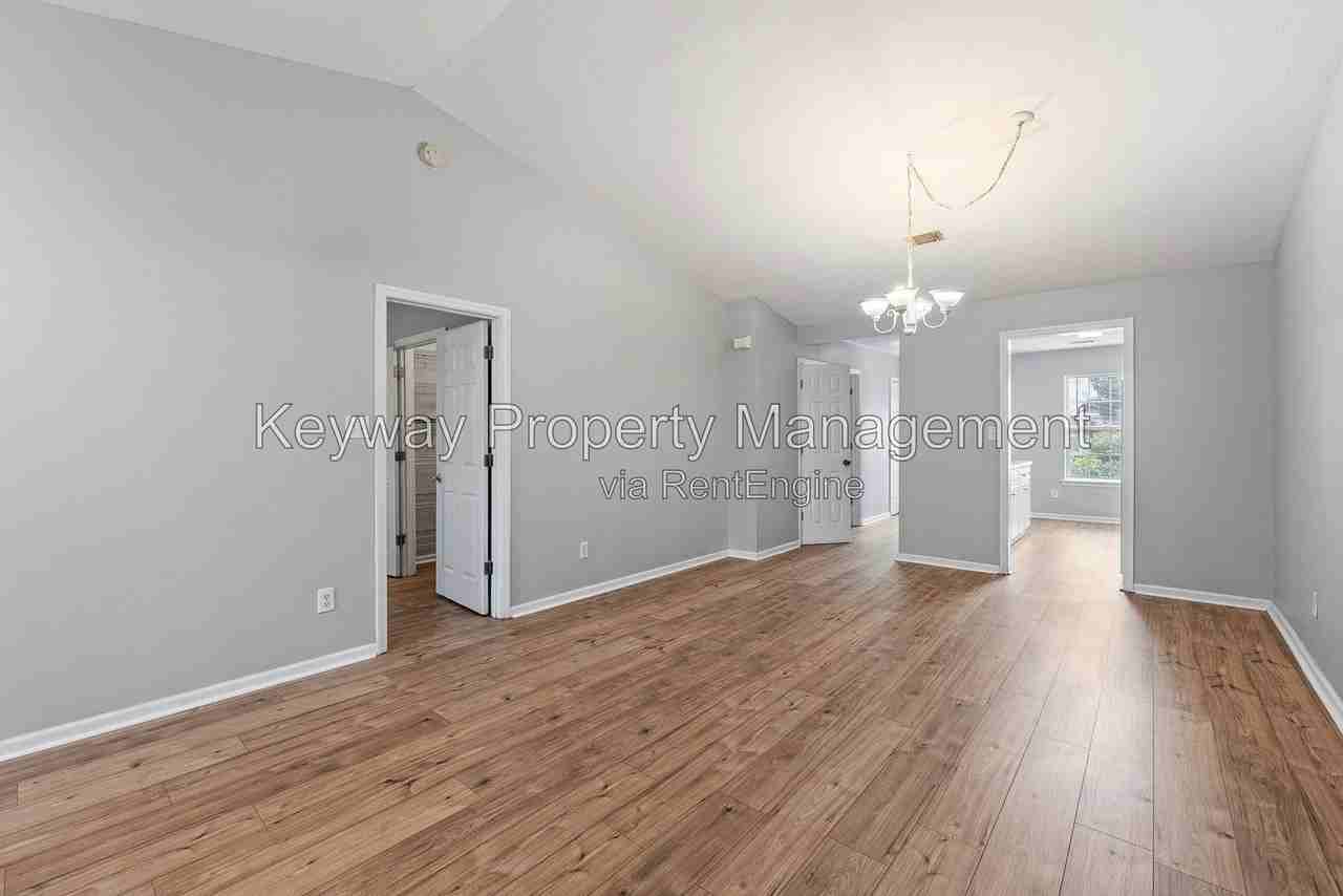 107 Stonington Ln Sw - Photo 7 of 19