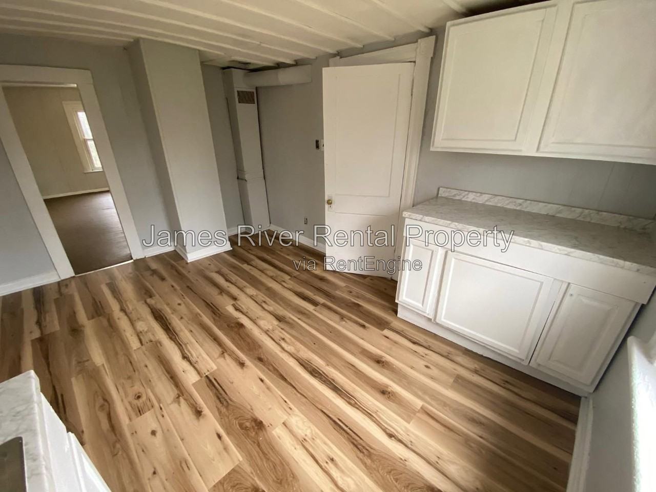1519 Campbell Ave #AB - Photo 2 of 12