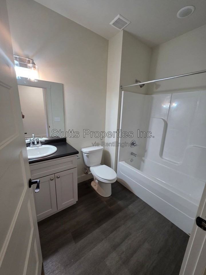 310 Cypress Mill Rd #314 - Photo 3 of 7
