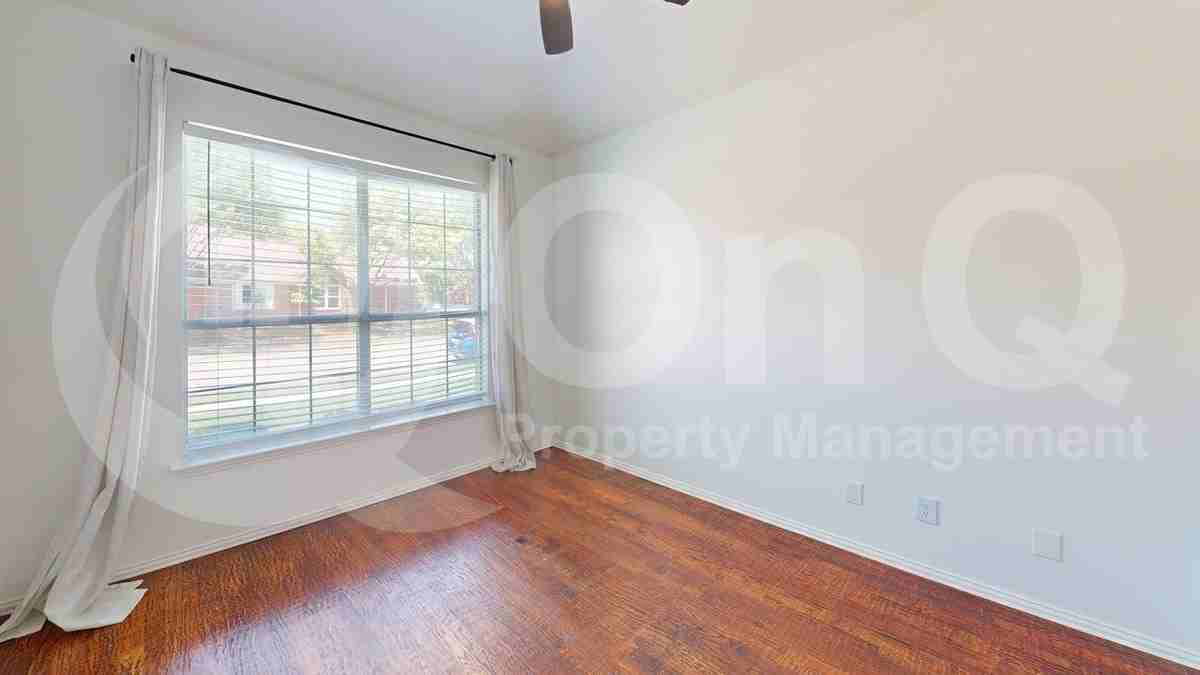 6624 Morningdale Ln - Photo 5 of 23